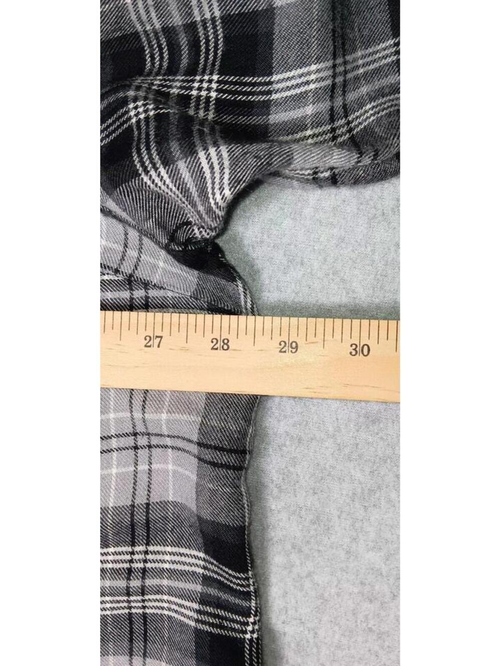Torrid Long Sleeve Button Up Flannel Shirt Womens Size 5XL Gray Plaid Super Soft - Picture 3 of 12